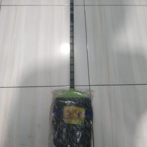 Pel Lantai Kotak Kecil