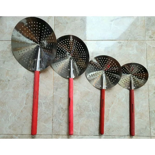 Serok Stainless / Peniris Gorengan Kayu Merah Aneka Ukuran